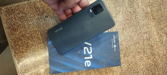 mobile and box good candestion no charging