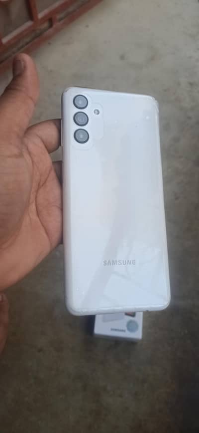 Samsung A04s