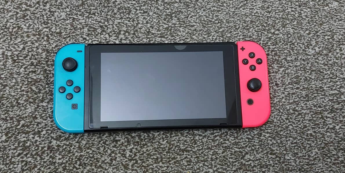 Nintendo Switch first generation 4