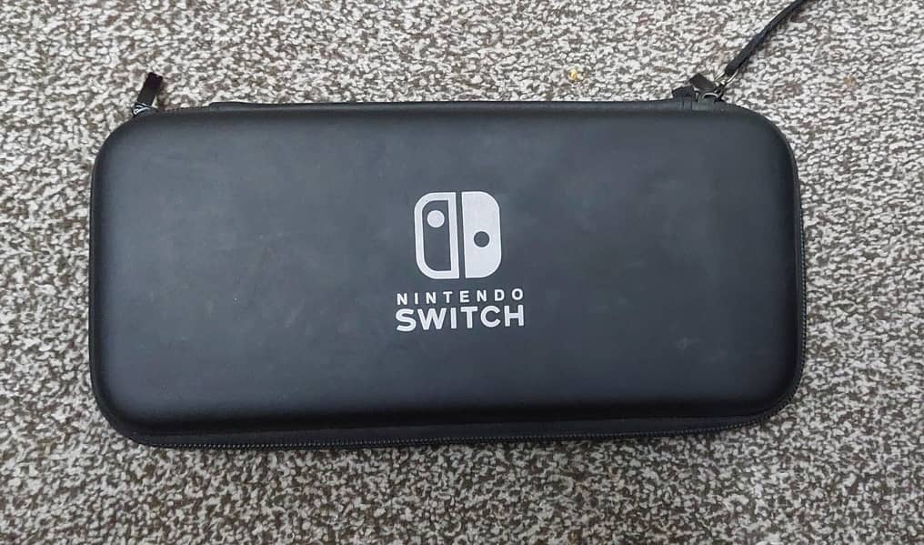 Nintendo Switch first generation 6