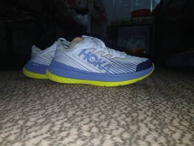 Hooka Running Shoes
