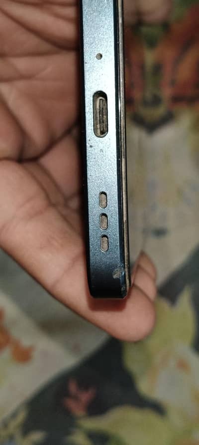 oppo reno 11f.       8/256