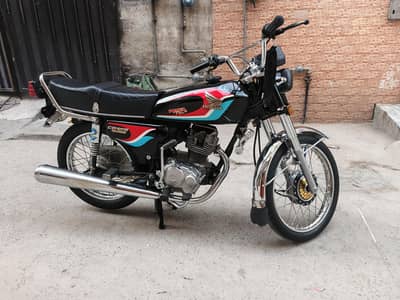 Honda 125 aren't for sale 2011 madal