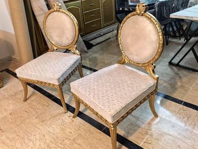 Chairs chinoti round