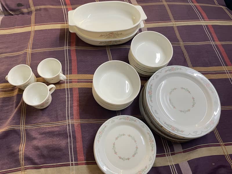 Dinner set 5