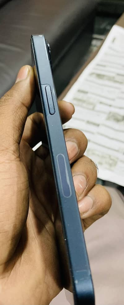 iPhone 13  waterpack