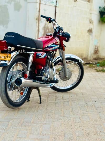 Honda Cg 125 with Double Saman Genuine