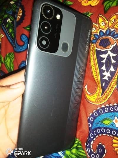 Tecno spark 8c