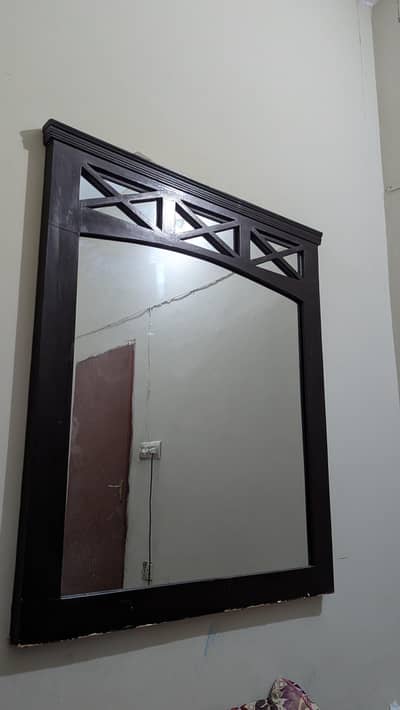 hanging mirror