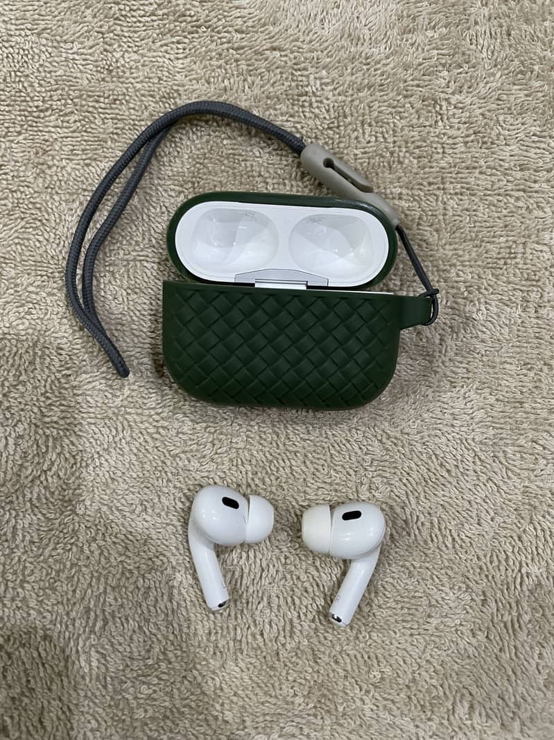 Apple AirPods Pro 2 3