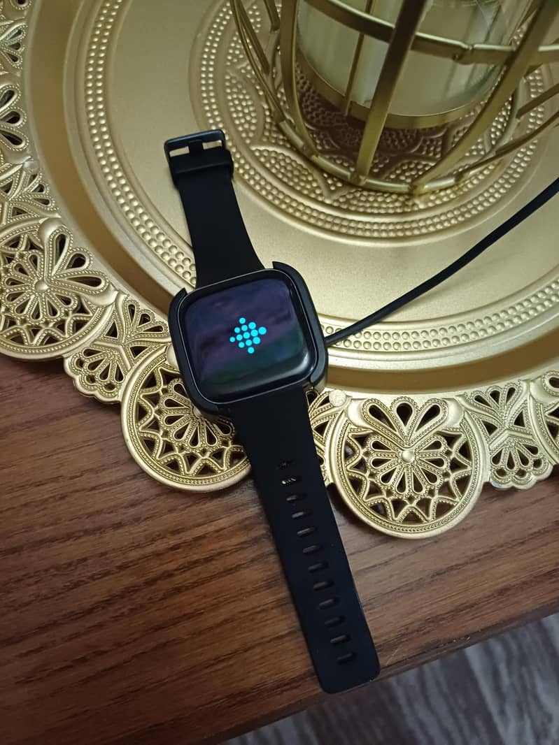 Fitbit Versa 2 6