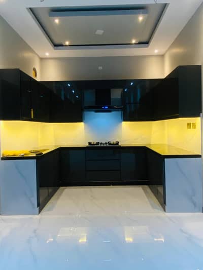 wardrobe kitchen cabinets