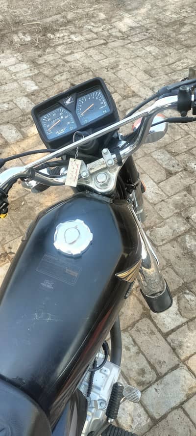 Only 13000 km Drivin