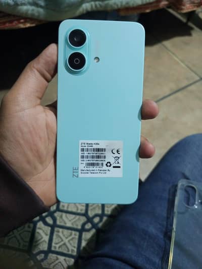 ZTE BLADE 35E   ONLY 15 DAYS USED.  4+2 GB RAM 64 GB ROM