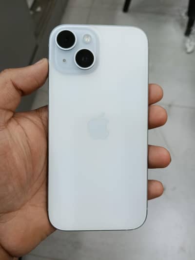 iphone 15 10/10 condition blue color