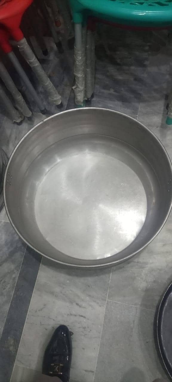 Catering crockery 10