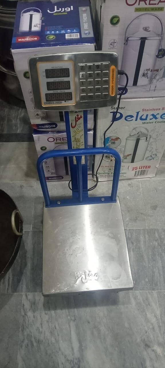 Catering crockery 15