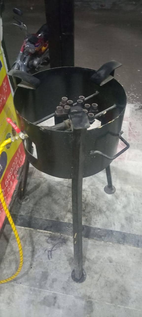 Catering crockery 16