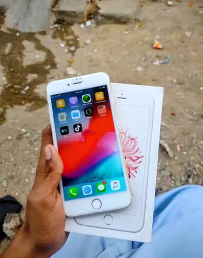 EXCHANGE POSSIBLE IPHONE 6 PLUS PTA APPROVED 16 GB