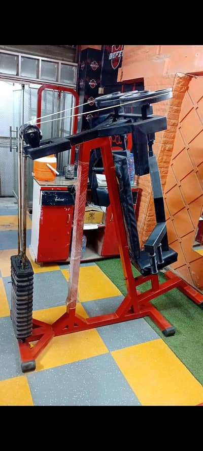 BUTTERFLY Gym Set + 45KG Plates (Mint Condition) ‍