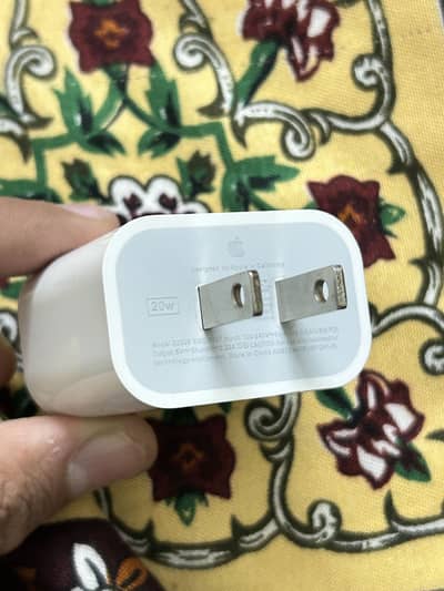 iPhone 20 watt original charger