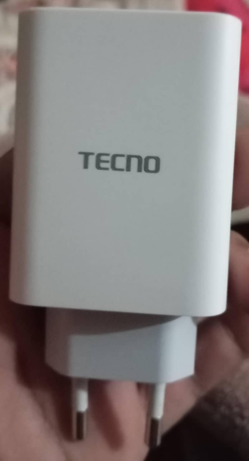tecno 4
