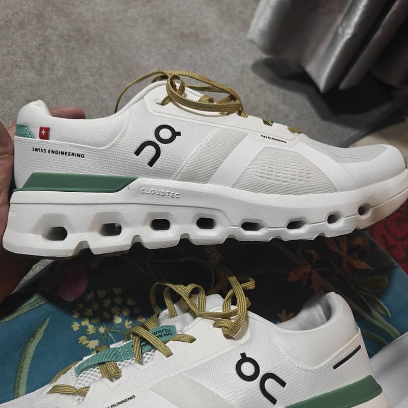 cloudrunner 2 (size Eur 45) 6