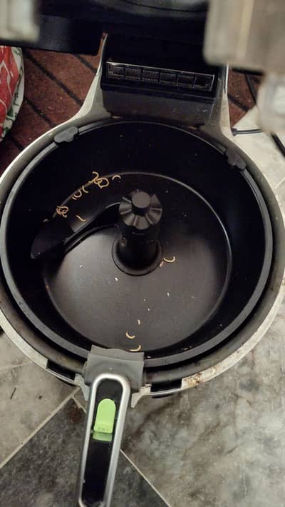 Rare Tefal 2 in 1 actifryer (imported from Saudi)