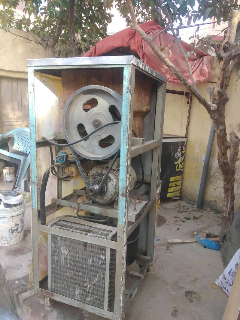 Burger shawarma counter 6