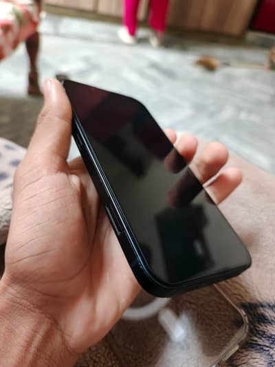 iPhone 13 jv sim time 4 months 128GB