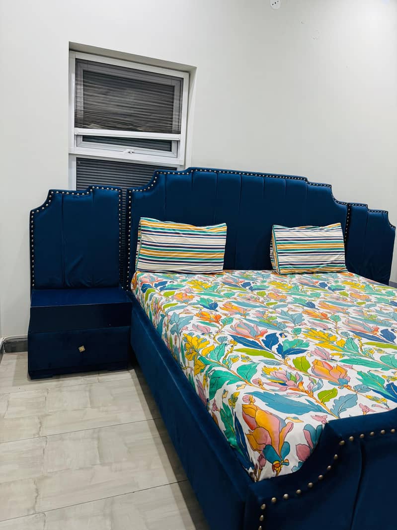 Bed Set with Dressing table 3