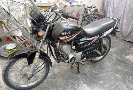Yamaha YB125Z Black 2018 Model