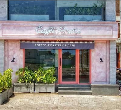 SPACE AVAILABLE FOR RENT