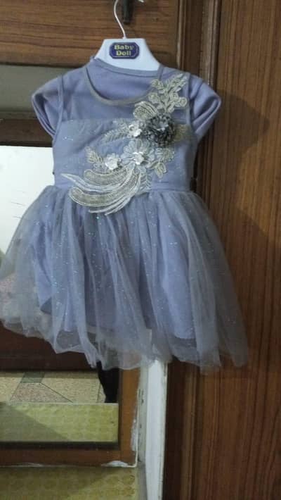 Frok For Baby from 3 to 6 months in gelrey color (Net)