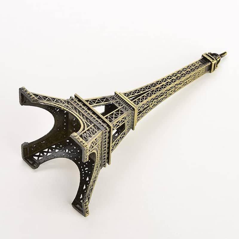 EIFFEL TOWER MODEL 2