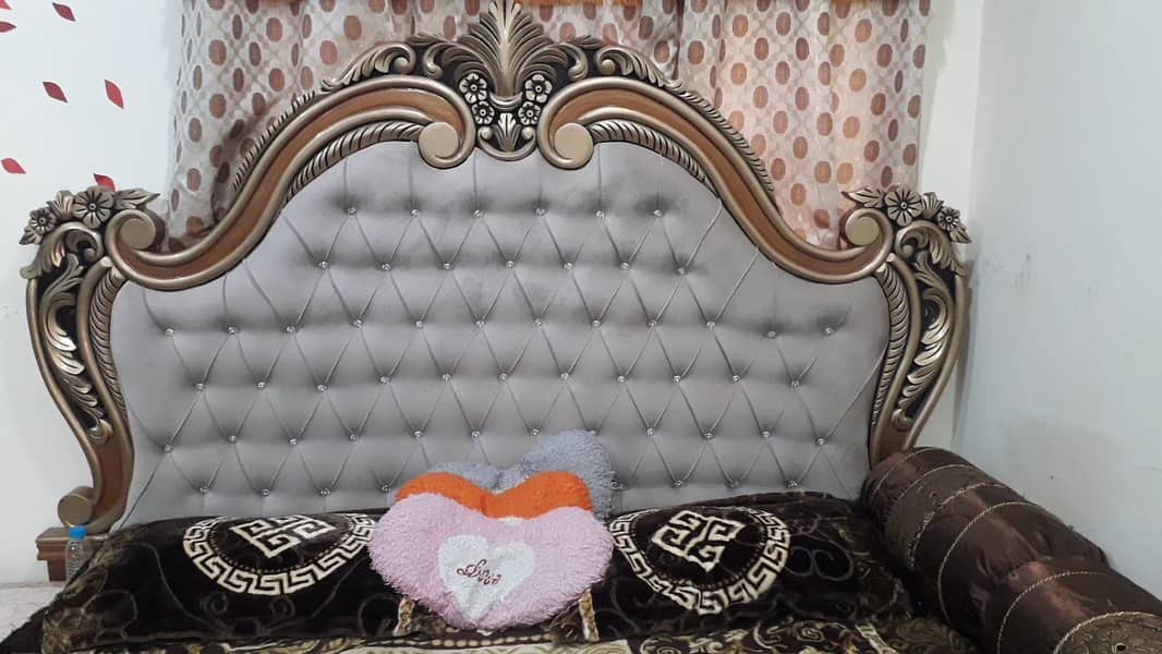 King Size Bed+spring mattress 0