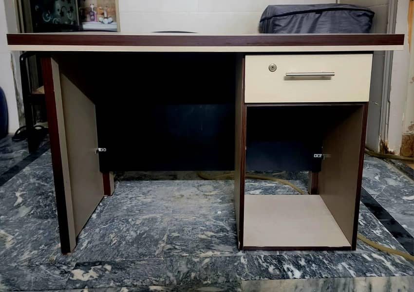 Computer/Office table 1