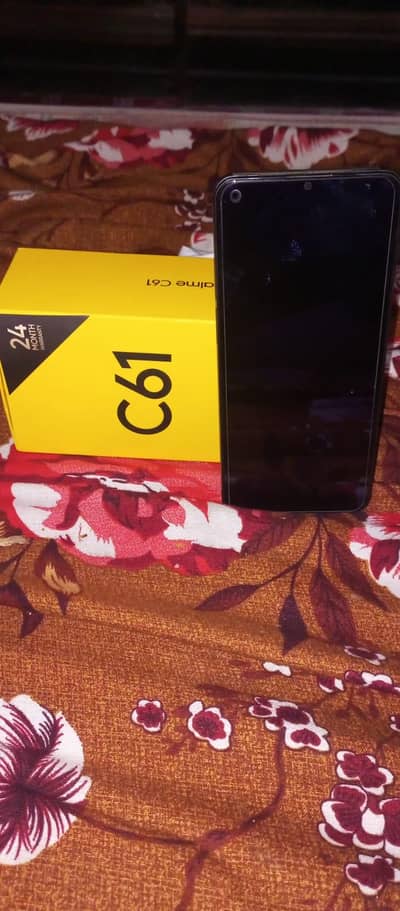 realme C61