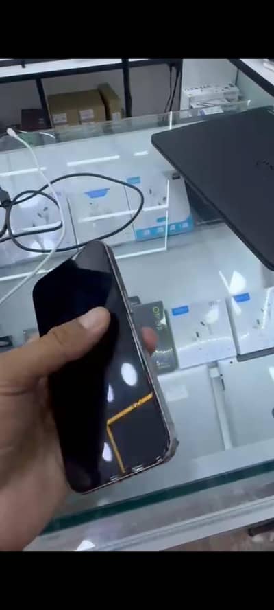 Iphone 15 pro non pta