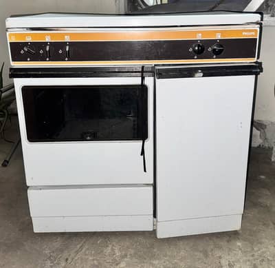 Philips Gas Cooking Range with Oven 4 Burners