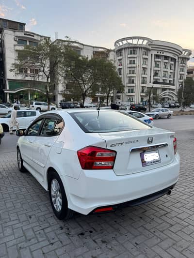 Honda City Aspire 1.5 Automatic 2017