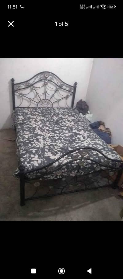 Iron Bed Single