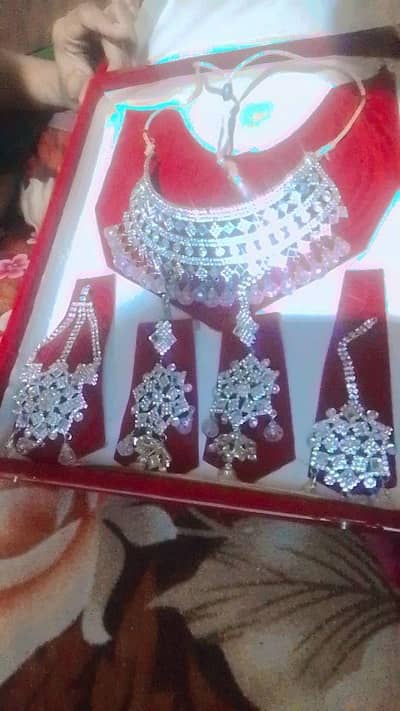 Bridal macxi jwellry