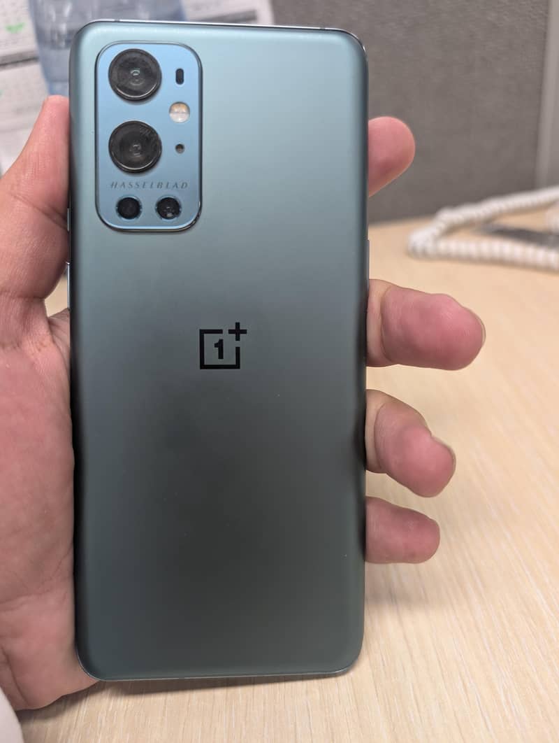 OnePlus 9 Pro 0