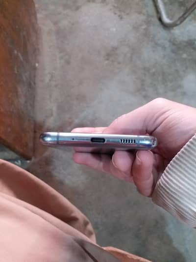 Samsung s20 plus  PTA punch 10 by 8 condition only dot  hidden line