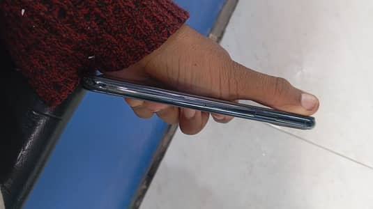 I phone 11 pro max  panel change Hai battery 100 hai