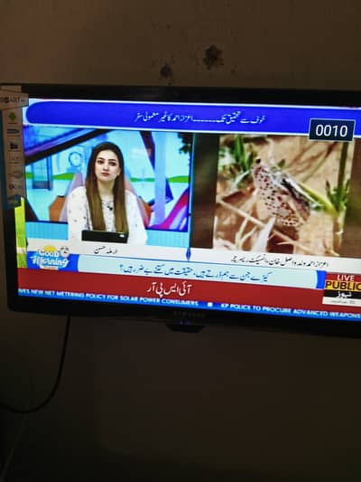 Samsung smart tv 3 month use 10 by 10 condition