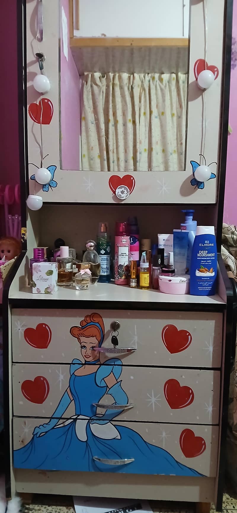 Dressing Table 2