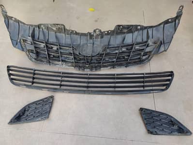 Toyota Corolla 2010 front gril