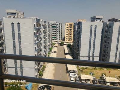 4 Bed Brand New Flat For Rent